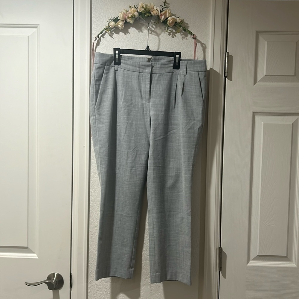 Express Design Studio Cropped Pant